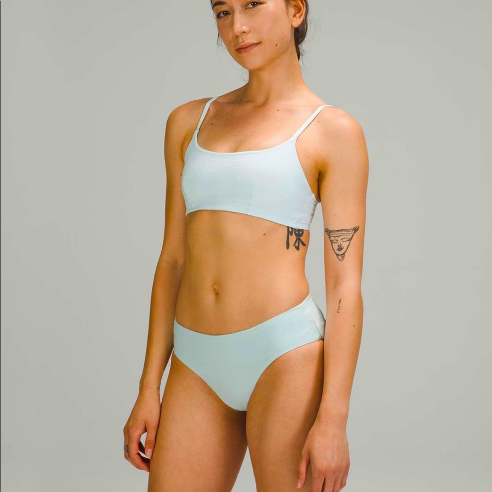 Lululemon seersucker swim top B/C cups- sheer blue